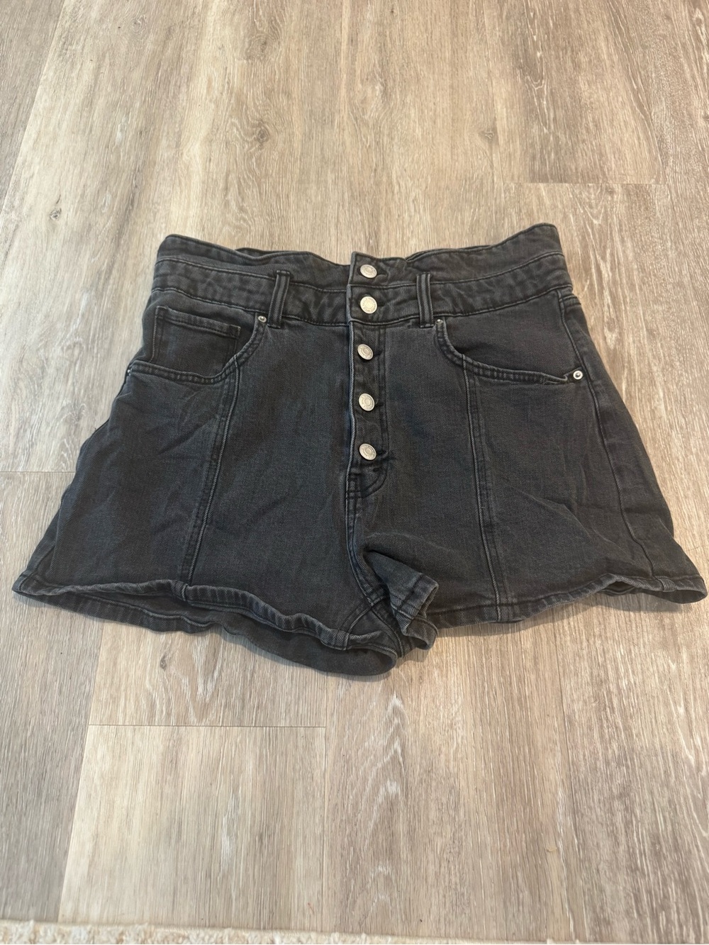 Wild Fable Super High-Rise Button-Front Black Denim Shorts.